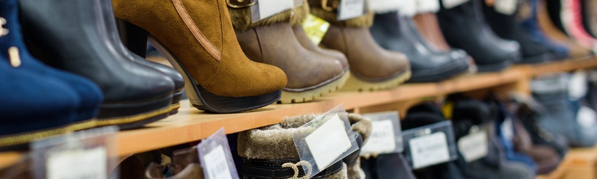cherche chaussures