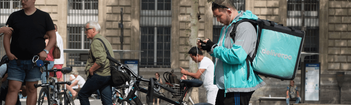 Protéger les travailleurs des plateformes collaboratives