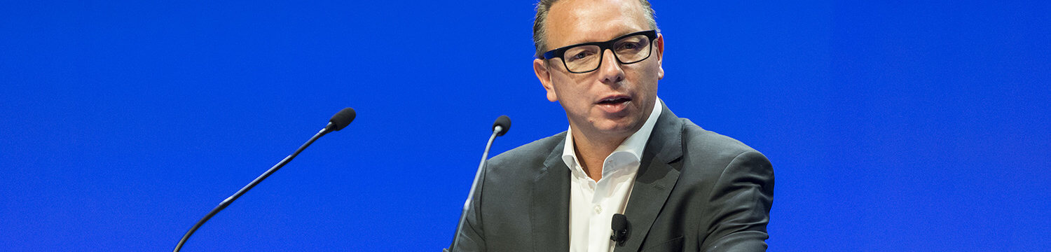 Cyril Chabanier dans La Croix, sur LCI, Europe 1 et RTL