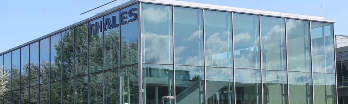Thales s’engage à accompagner les salariés